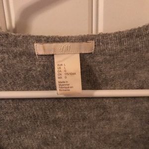 H&M heather grey sweater